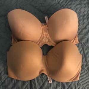 2 Victoria’s Secret strapless bras size 34 DDD